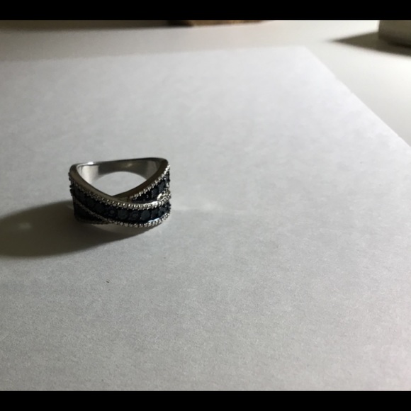 Beautiful silver ring - Picture 4 of 5